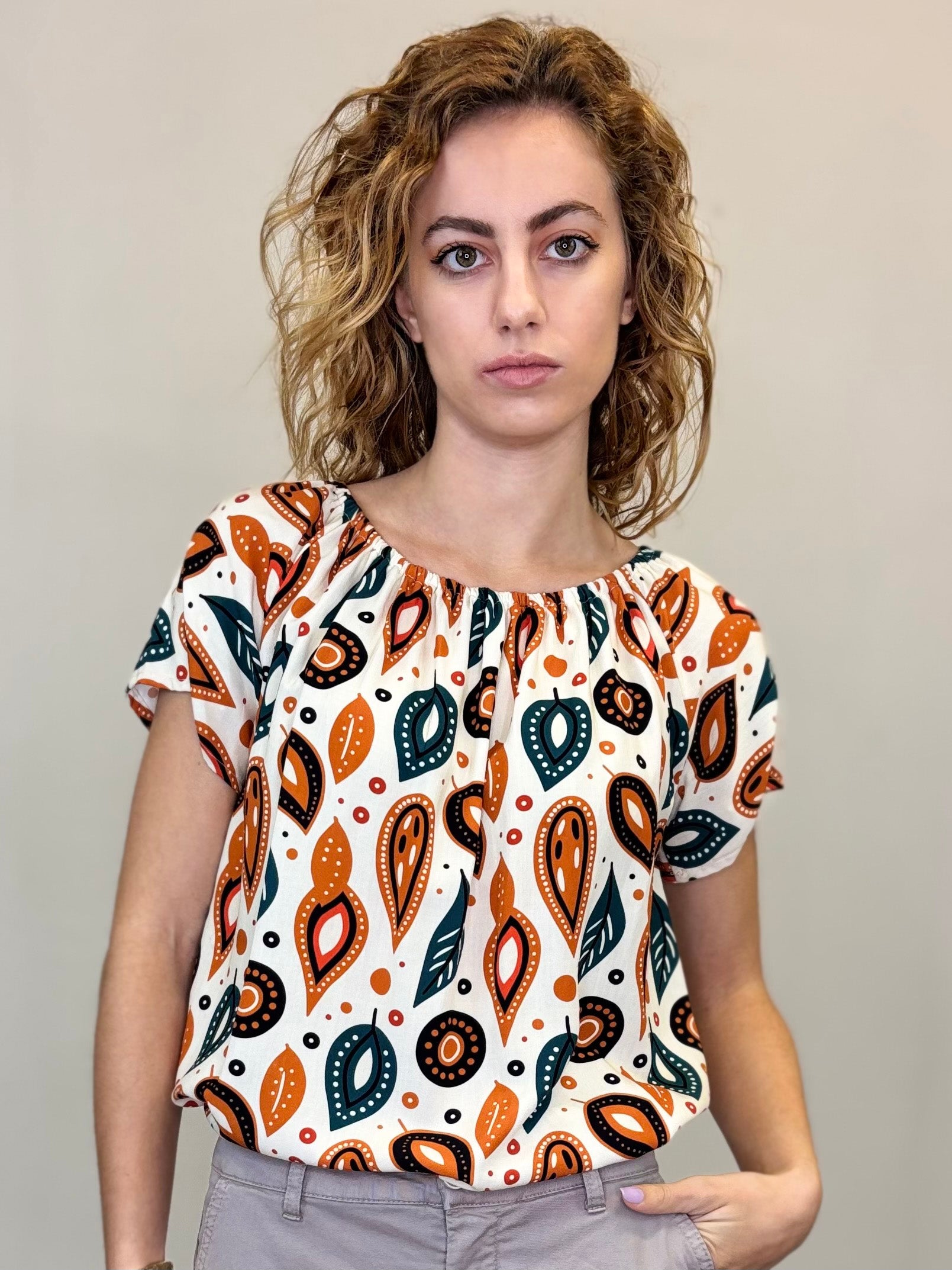 BLUSA MANICA CORTA STAMPA FOGLIE