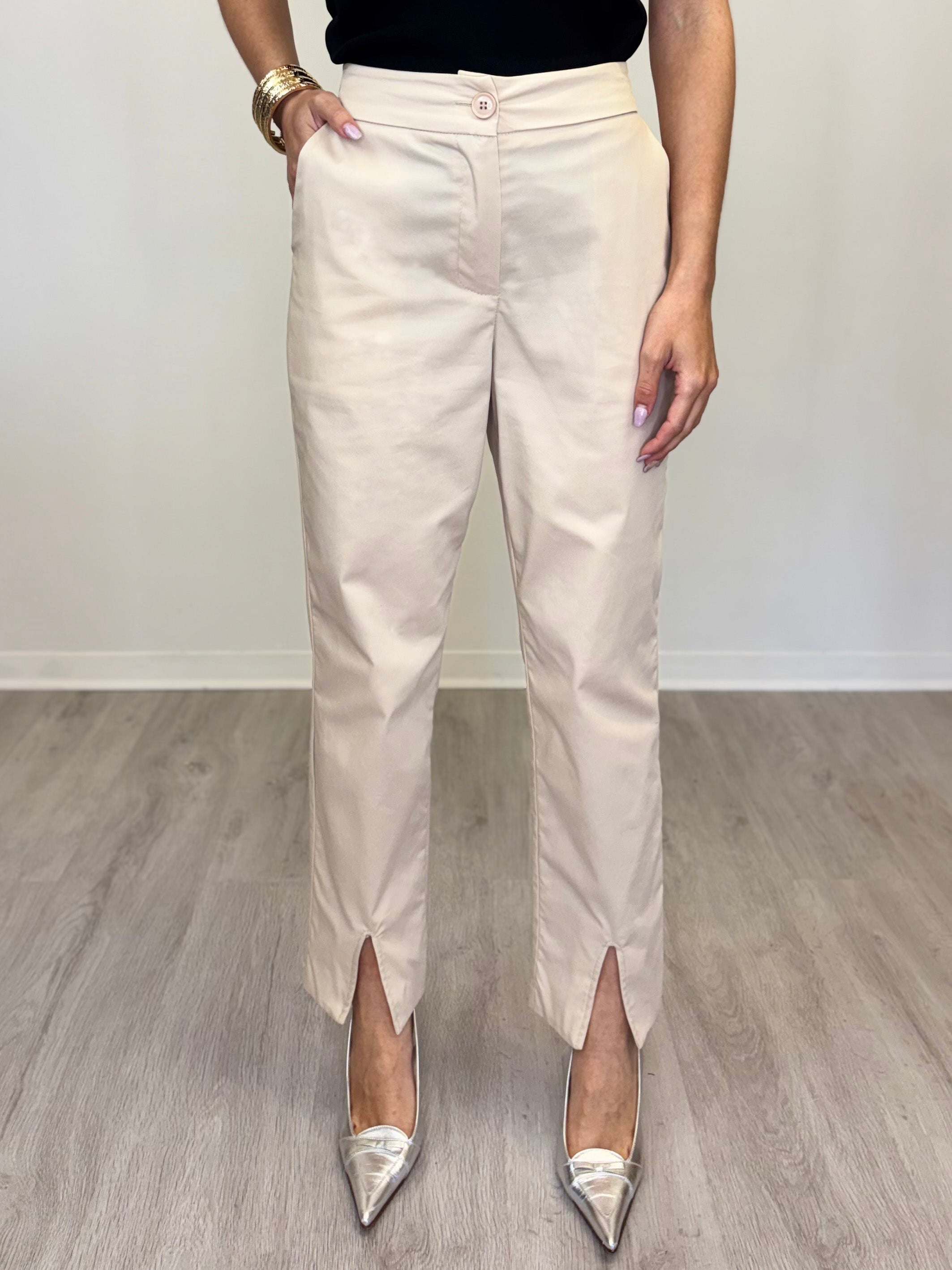 PANTALONE STRETTO SPACCHI