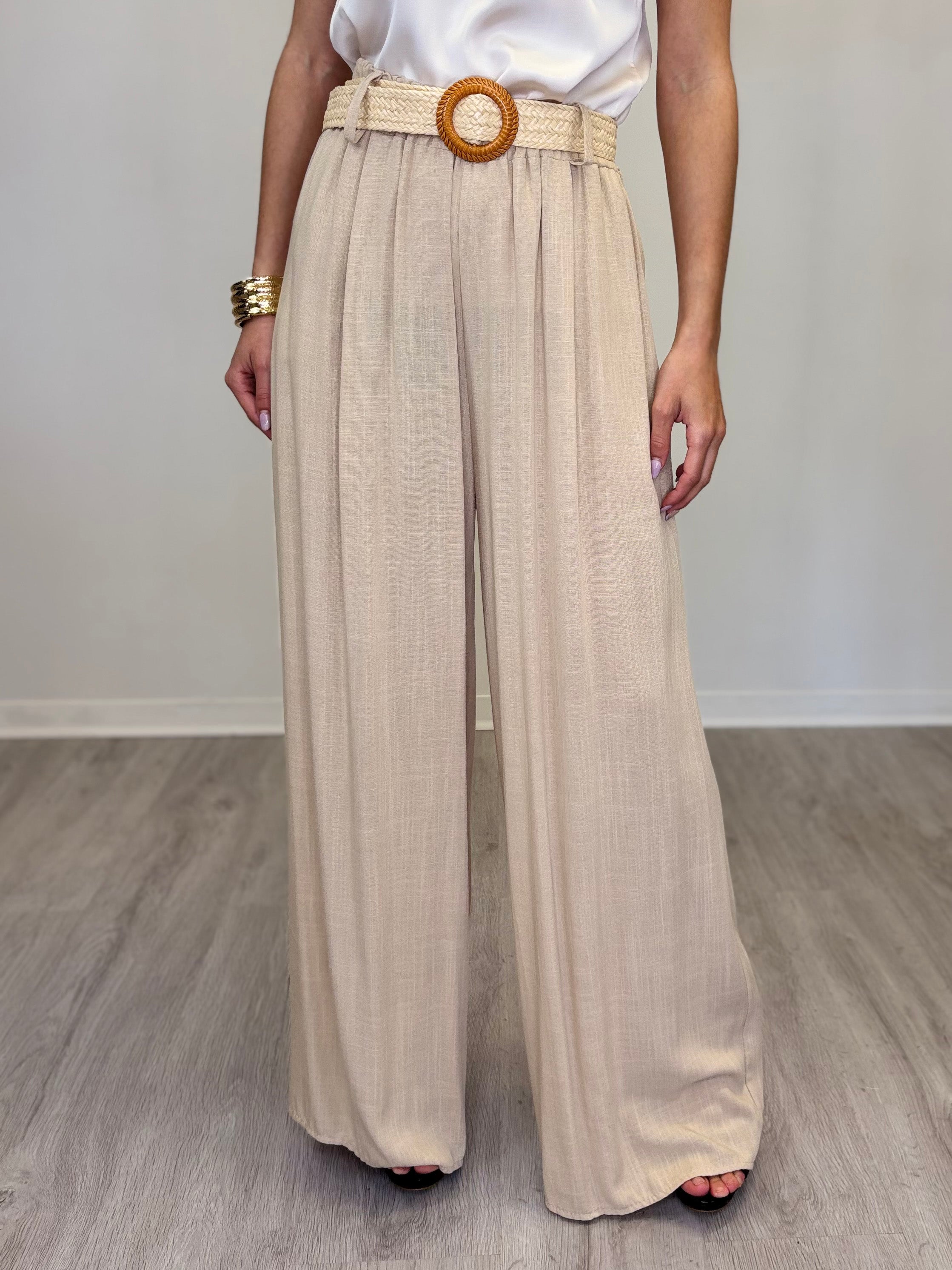 PANTALONE CON CINTURA